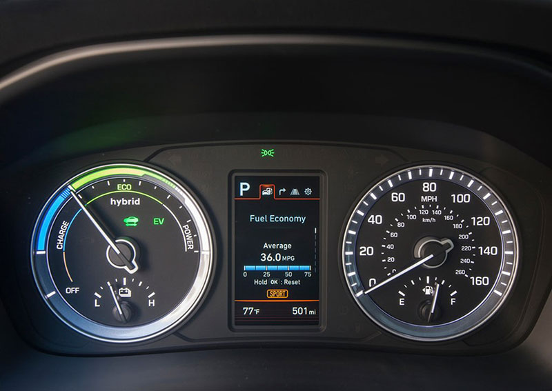 Hyundai Sonata Hybrid 2018 - sedan bình dân nhiều tính năng hiện đại
